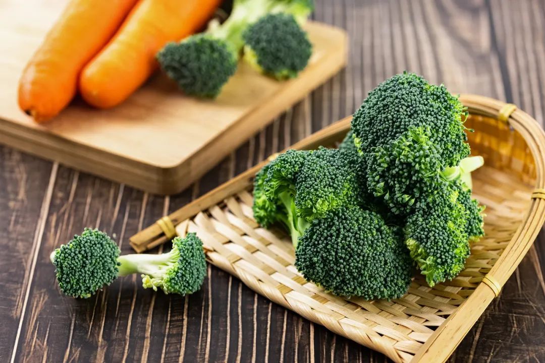 血栓最怕这7类食物，告诉家人要多吃！