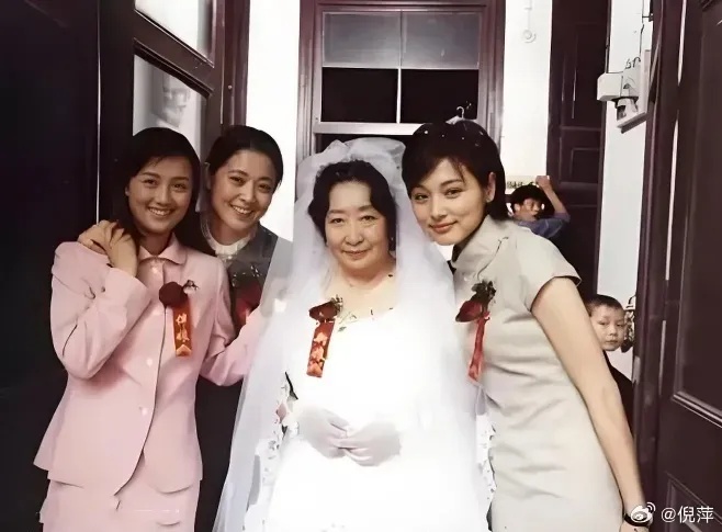 倪萍发千字长文悼念朱媛媛，评论区让人泪目