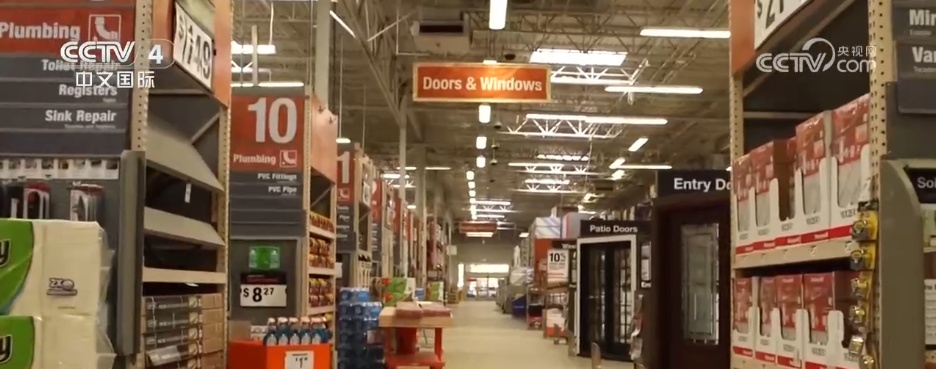 美知名百货零售商下调销售预期 经济学家唱衰美国经济