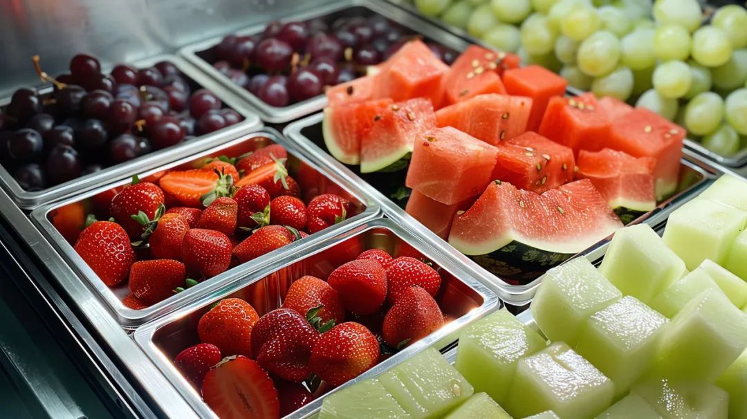 这样吃水果，一口就可能拉肚子，但夏天很多人都喜欢