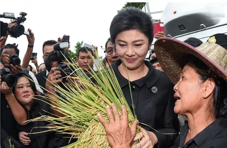 “构成严重渎职”,泰国前总理英拉被判:赔偿百亿泰铢 “构成严重渎职”,泰国前总理英拉被判:赔偿百亿泰铢