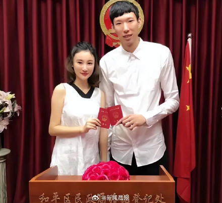 妻子曾用离婚逼周琦回国