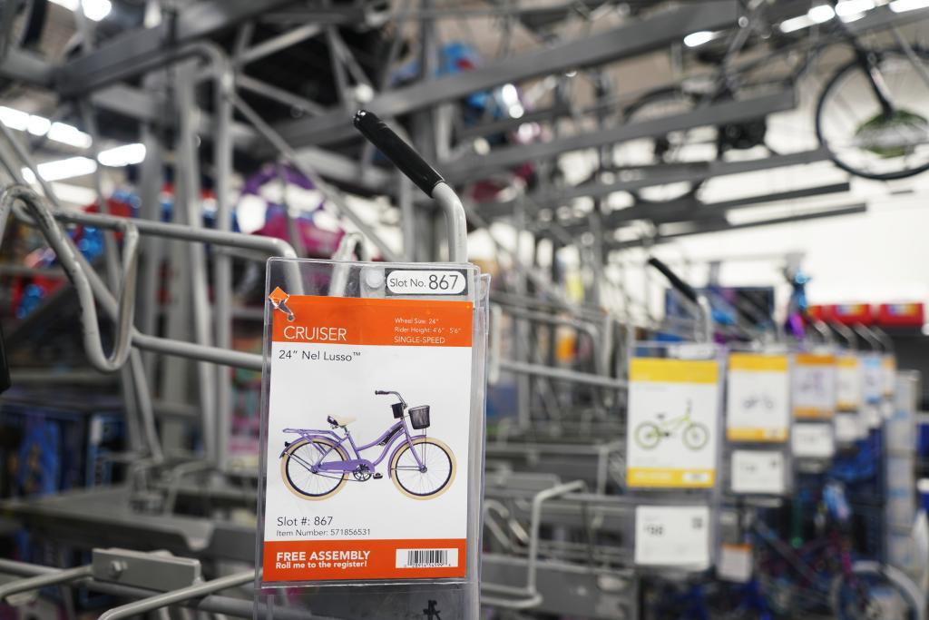 美国商场货架一线观察：关税冲击下的民众“物价焦虑”