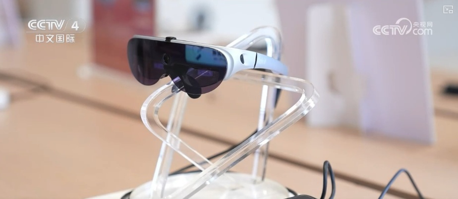 “AI终端展+文博会”双展联动双向赋能 开辟文化“出海”新路径 “AI终端展+文博会”双展联动双向赋能 开辟文化“出海”新路径