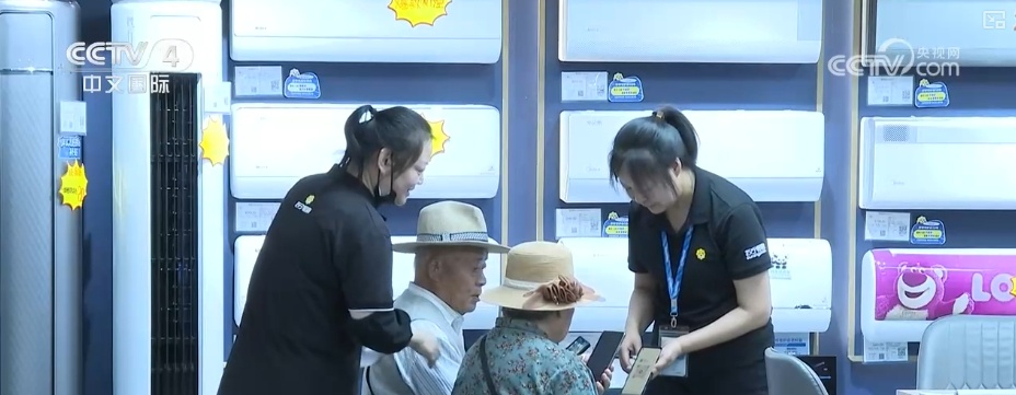 消费市场“多点开花” 文旅、科技、惠民……跨界融合撬动消费多元潜力