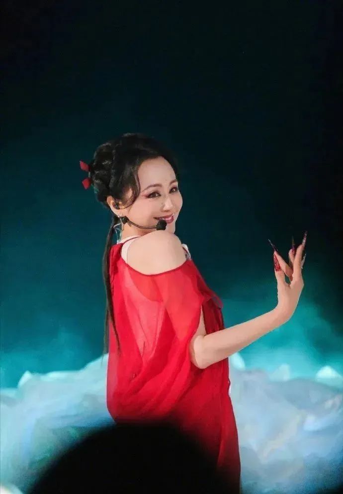 51岁知名主持人自曝患癌经历！