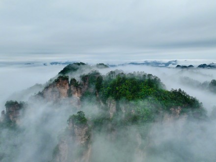 雨后张家界美成了仙境