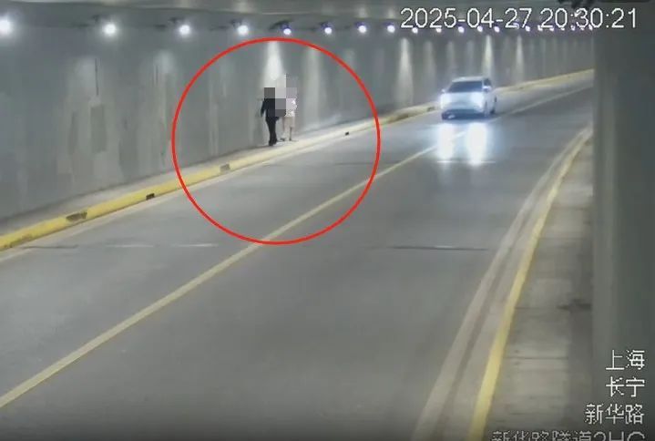 网红争相打卡出“教程”，网友：不要命！