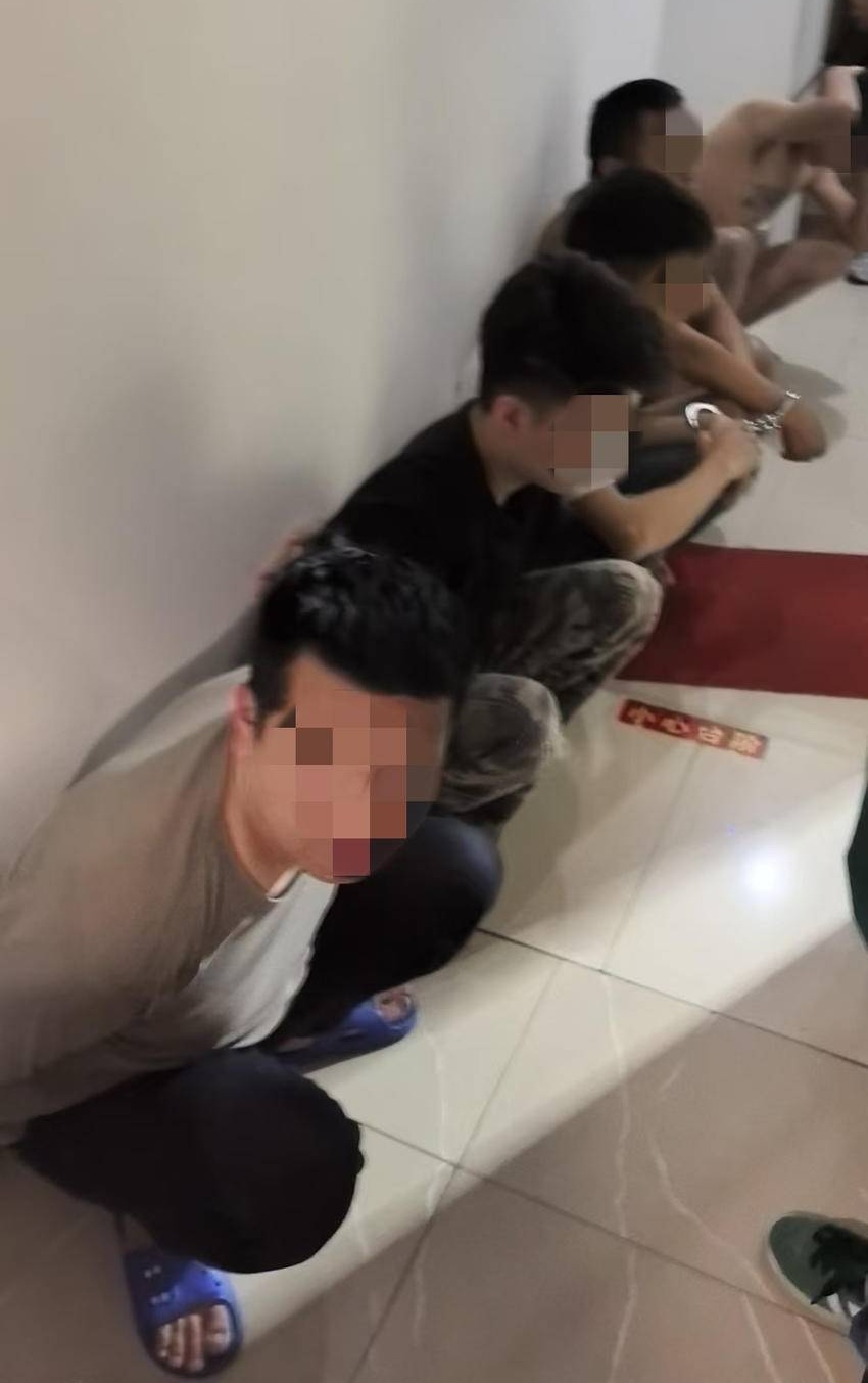 29人落网!武汉警方端掉 “祖传药酒” 诈骗团伙 29人落网!武汉警方端掉 “祖传药酒” 诈骗团伙