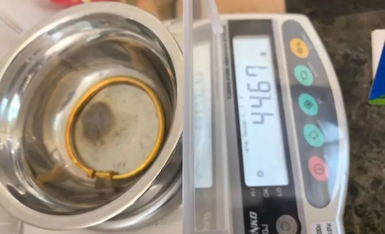 青菜里惊现4万块钱的金手镯！什么情况？