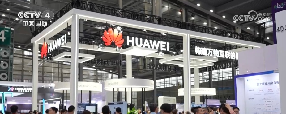 “AI终端展+文博会”双展联动双向赋能 开辟文化“出海”新路径 “AI终端展+文博会”双展联动双向赋能 开辟文化“出海”新路径