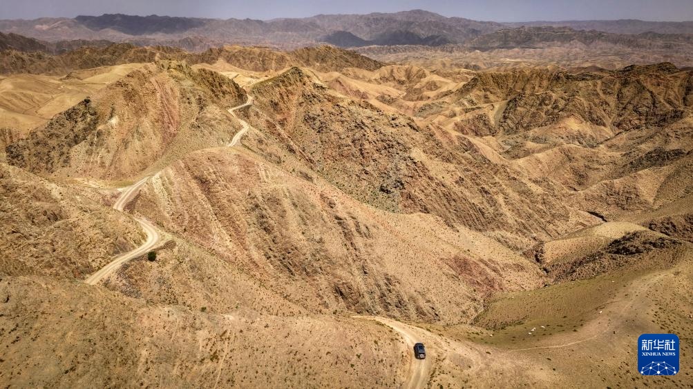 文化中国行·守宝人丨“追”长城的人