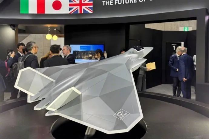 日本、英国和意大利“第六代战斗机”模型亮相日本 日本、英国和意大利“第六代战斗机”模型亮相日本