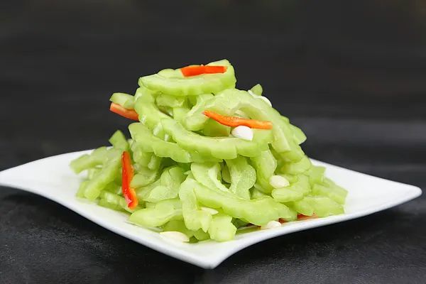 吃瓜好时节,这几种瓜一定要吃!降温防暑、清热利湿、降三高,不吃亏大了 吃瓜好时节,这几种瓜一定要吃!降温防暑、清热利湿、降三高,不吃亏大了