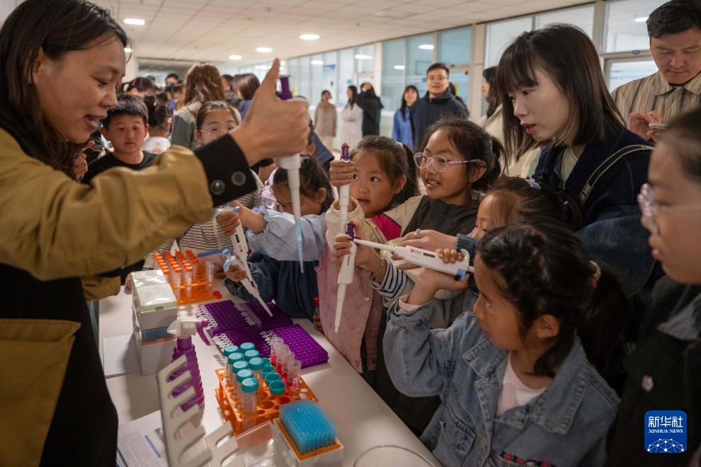 “农科开放日” 感受兽医科技