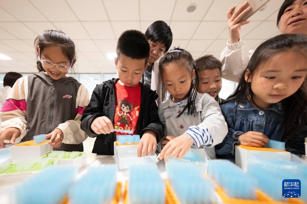 “农科开放日” 感受兽医科技