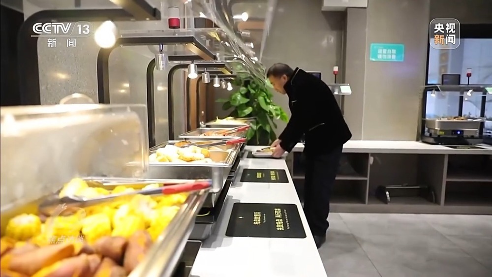 焦点访谈丨从专属食堂到全民餐厅 多元助餐模式破解舌尖养老难题