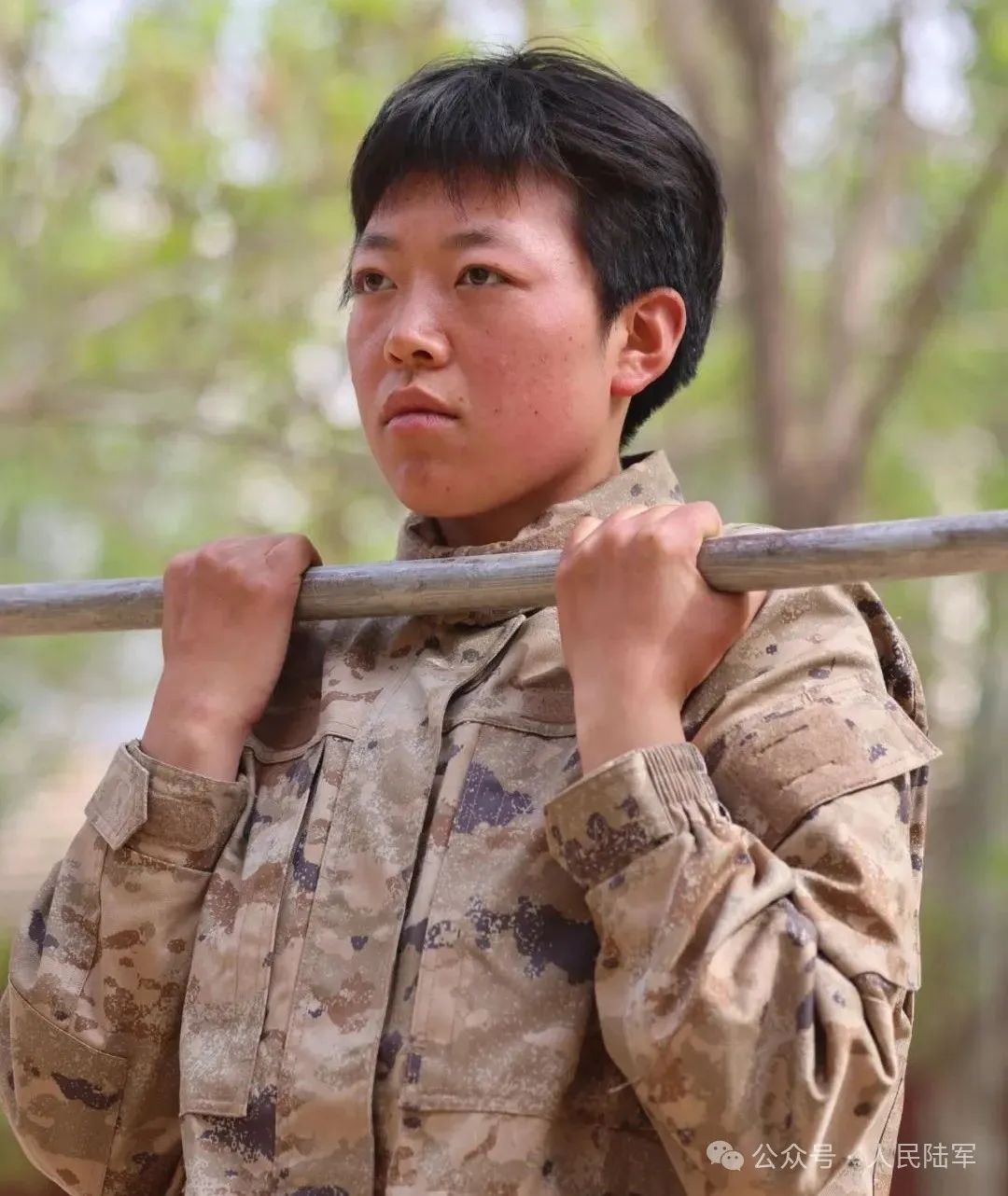 女兵入伍前vs入伍后,这组对比照太飒了! 女兵入伍前vs入伍后,这组对比照太飒了!