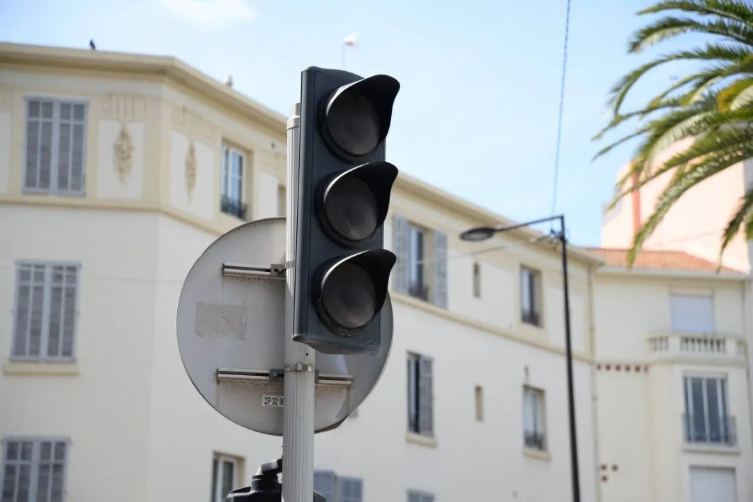 发生大面积停电，法国16万户家庭受影响