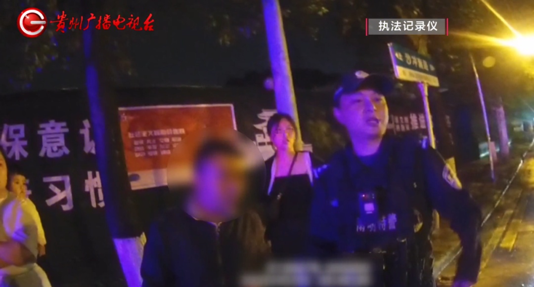 现实版"狂飙"！贵阳一嚣张司机酒驾逆行还想打人，结果“飙”进了交警队