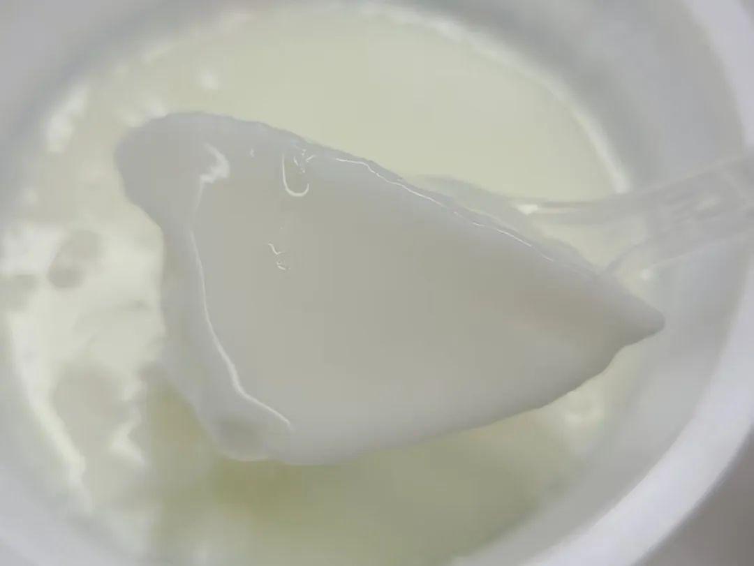 不要买配料表第一位是水的乳制品!不要! 不要买配料表第一位是水的乳制品!不要!