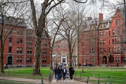 特朗普要哈佛提供所有留学生信息 特朗普要哈佛提供所有留学生信息