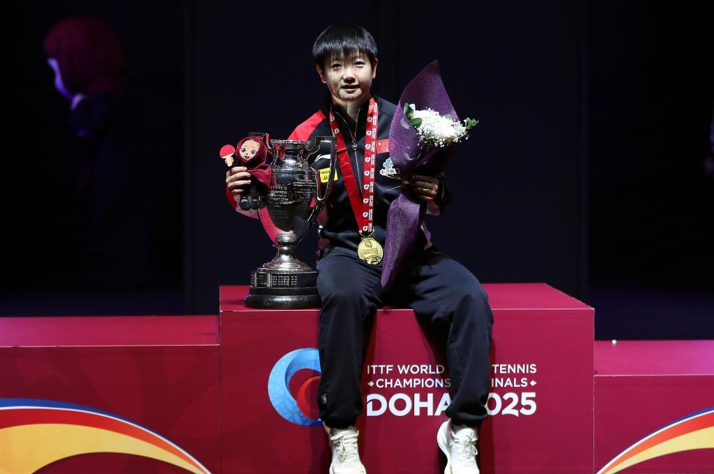 孙颖莎击败王曼昱 世乒赛女单卫冕 孙颖莎击败王曼昱 世乒赛女单卫冕