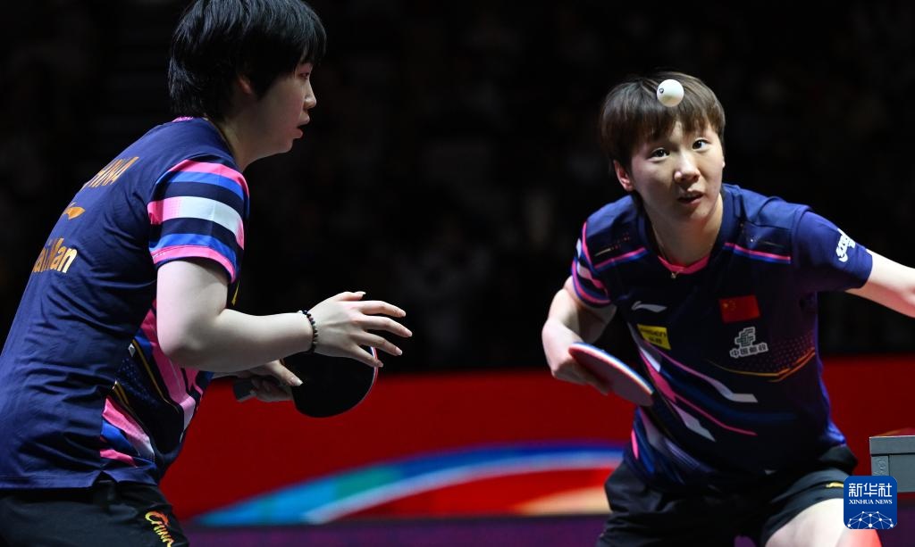 世乒赛:王曼昱/蒯曼夺得女双冠军 世乒赛:王曼昱/蒯曼夺得女双冠军