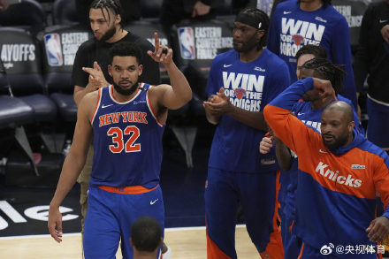 力挽狂澜！唐斯末节20分助尼克斯逆转