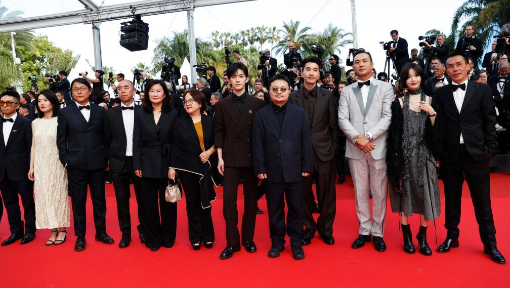 第78届戛纳电影节闭幕 中国导演毕赣获特别奖