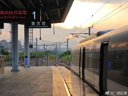 广东特快列车五城五站即达 广东特快列车五城五站即达