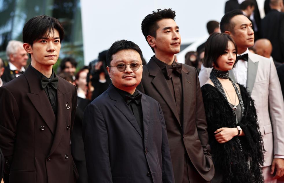 第78届戛纳电影节闭幕 中国导演毕赣获特别奖