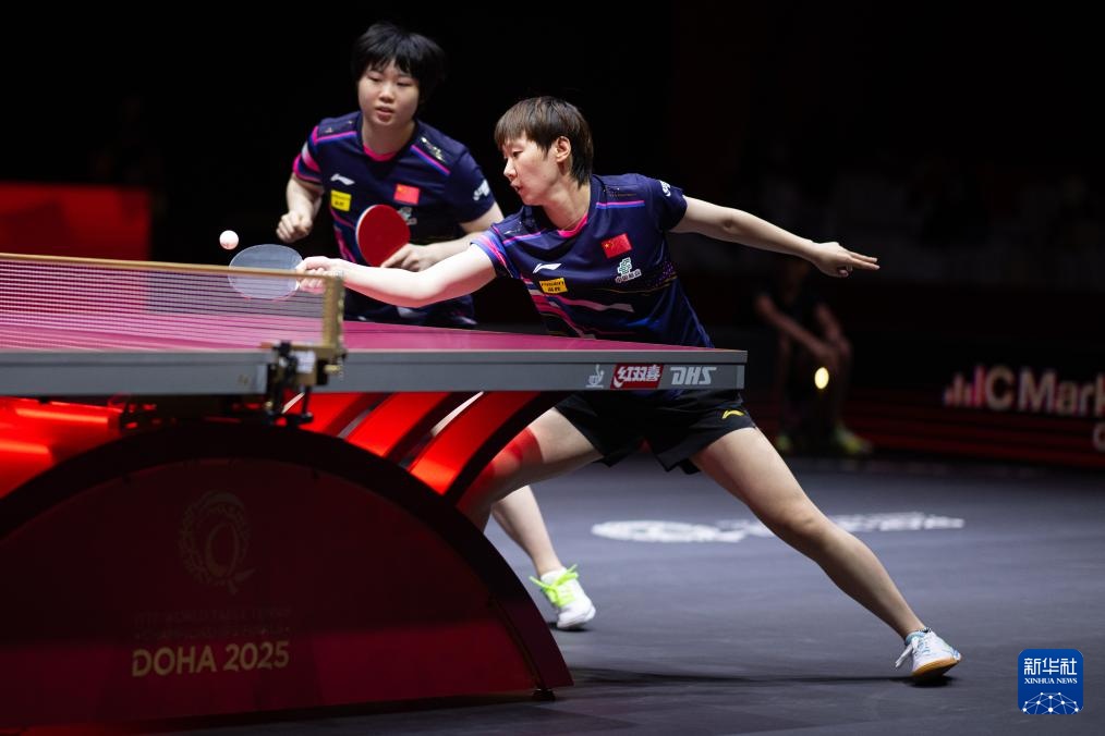 世乒赛:王曼昱/蒯曼夺得女双冠军 世乒赛:王曼昱/蒯曼夺得女双冠军