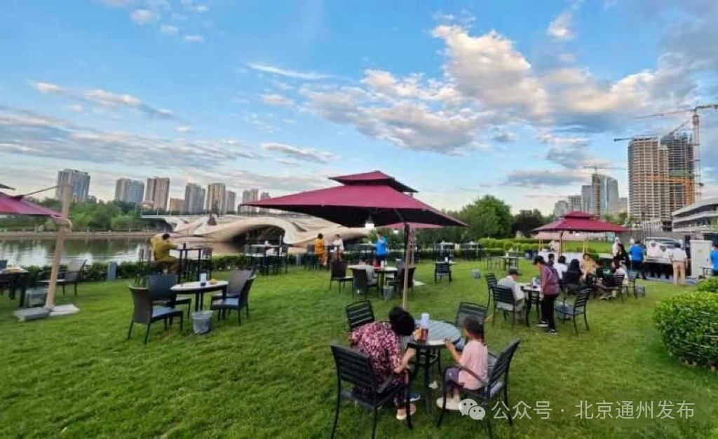 烧烤、小龙虾、啤酒……副中心这个美食夜市迎客啦! 烧烤、小龙虾、啤酒……副中心这个美食夜市迎客啦!