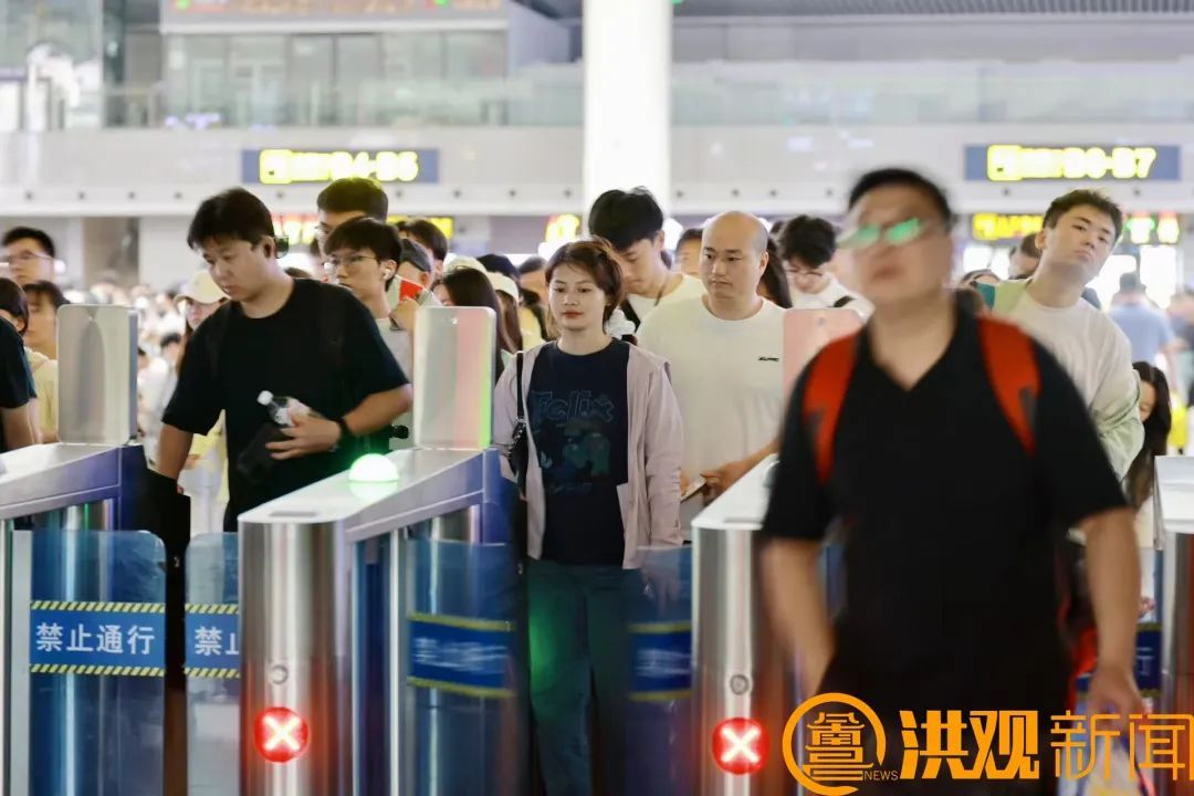 “端午”小长假 南铁预计发送旅客580万人次 “端午”小长假 南铁预计发送旅客580万人次