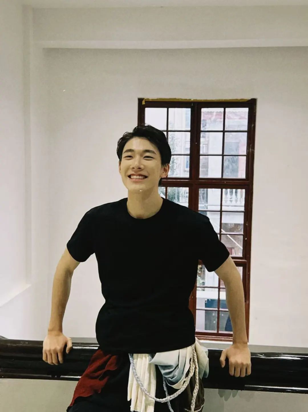 全网爆火的帅哥找到了!本人回应:很惊喜 全网爆火的帅哥找到了!本人回应:很惊喜