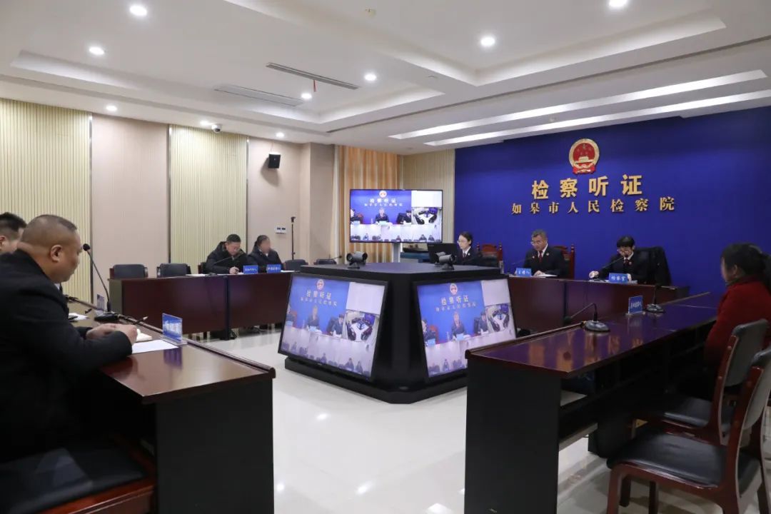 妹妹冒用姐姐身份领取了结婚证…… 妹妹冒用姐姐身份领取了结婚证……