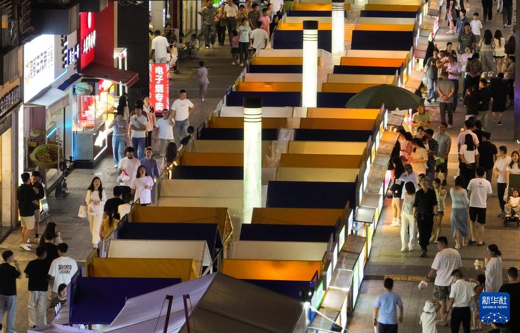 浙江安吉：多元夜间经济促消费