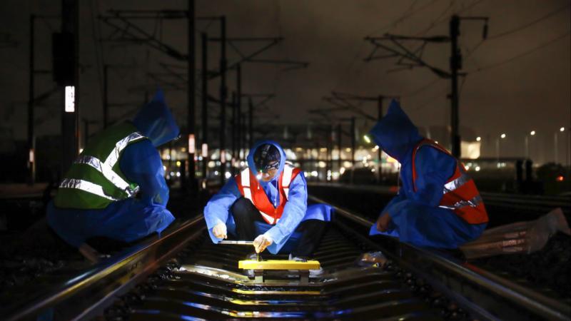 南铁启动防洪Ⅳ级响应 应对今年以来南方最强降雨 南铁启动防洪Ⅳ级响应 应对今年以来南方最强降雨