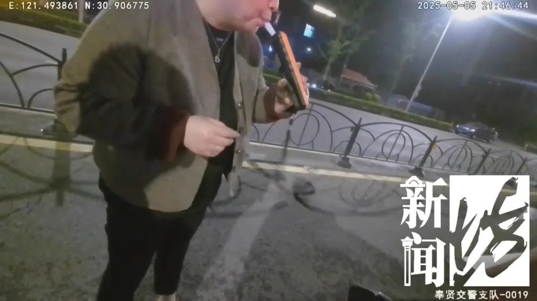 深夜上海撞车后,女司机竟在医院上演奇葩一幕!三名民警出手… 深夜上海撞车后,女司机竟在医院上演奇葩一幕!三名民警出手…