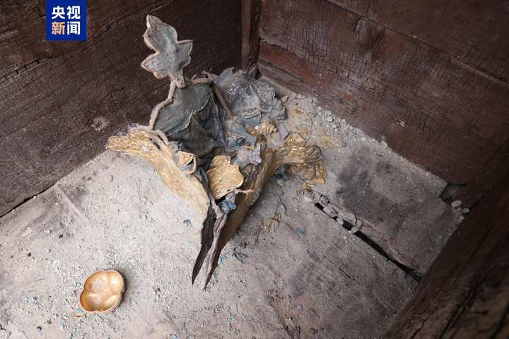 中国龙再添新形象、千年王冠重现……7项科技考古与文化遗产保护成果发布 中国龙再添新形象、千年王冠重现……7项科技考古与文化遗产保护成果发布