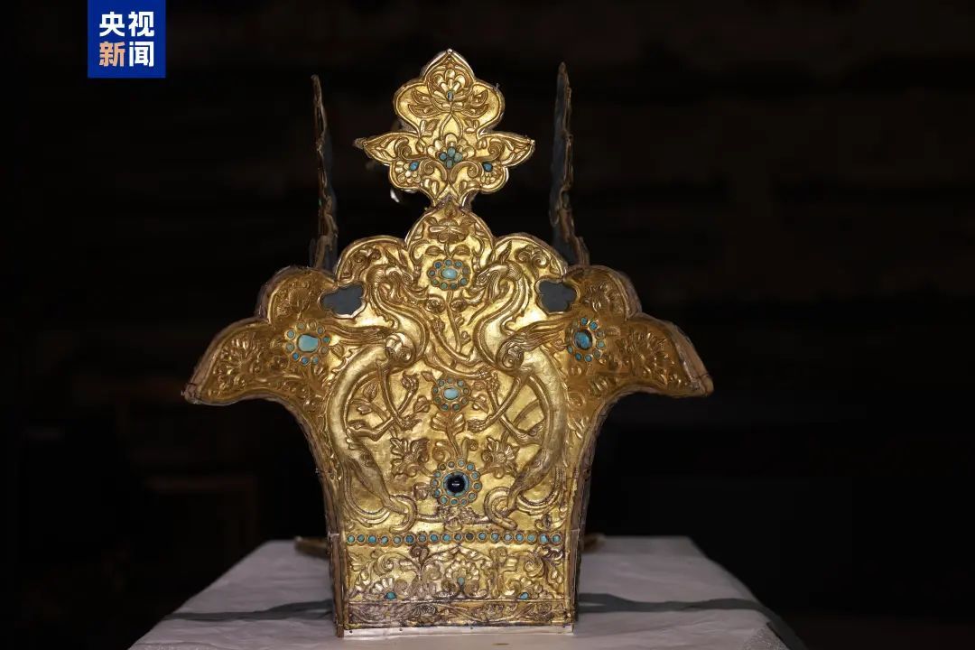 千年王冠重现! 千年王冠重现!