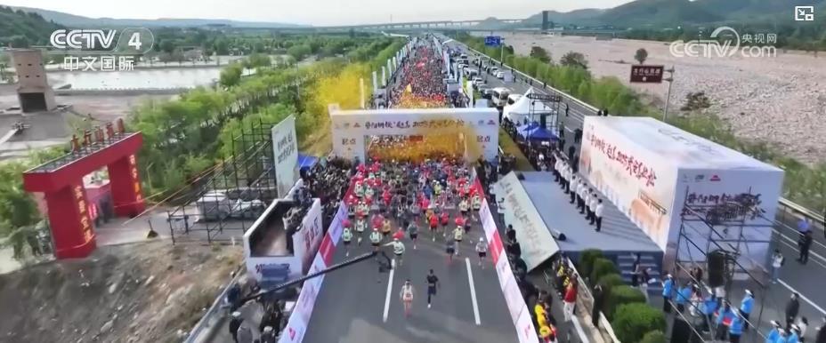 “票根经济”“赛事经济”双轮驱动 多元消费场景激活市场潜力、带动消费增长 “票根经济”“赛事经济”双轮驱动 多元消费场景激活市场潜力、带动消费增长