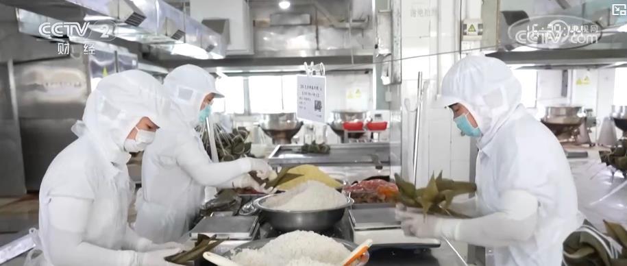 端午粽香飘四海:粽子出口量稳步增长 朋友圈不断扩容 端午粽香飘四海:粽子出口量稳步增长 朋友圈不断扩容