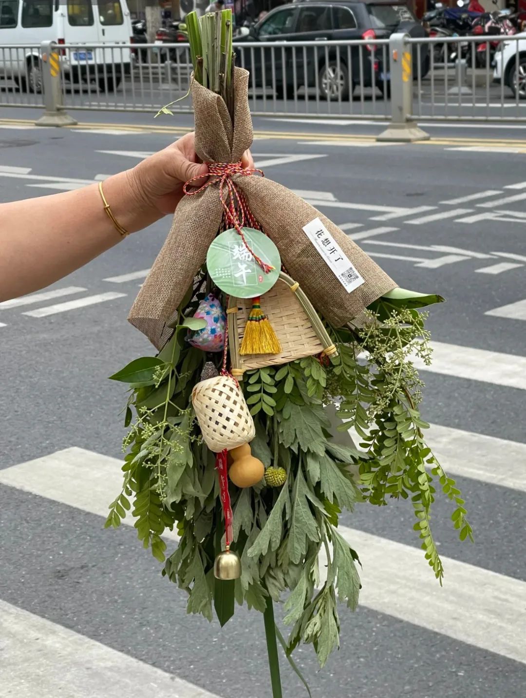 约1元每根!合肥已经大量上市 约1元每根!合肥已经大量上市