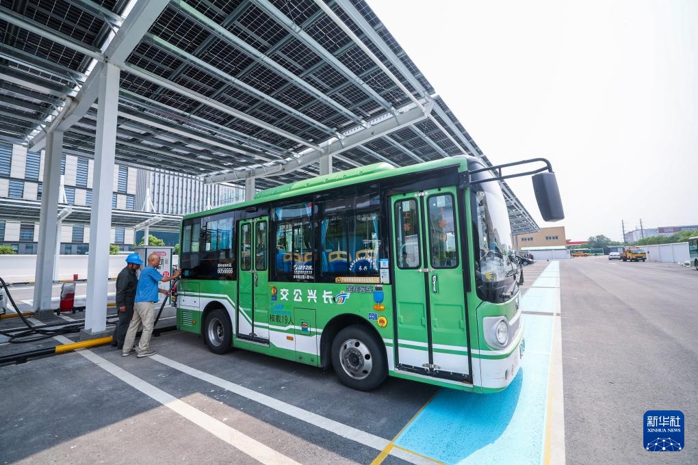 浙江湖州:浙北最大的光储充一体化公交充电站并网投运 浙江湖州:浙北最大的光储充一体化公交充电站并网投运