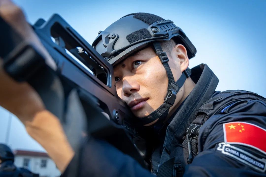 他吃碗馄饨,就为群众挽回30余万元损失…… 他吃碗馄饨,就为群众挽回30余万元损失……