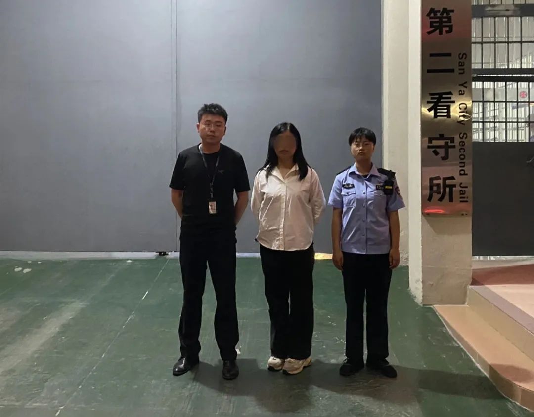 1女2男!3名网逃人员三亚被抓 1女2男!3名网逃人员三亚被抓