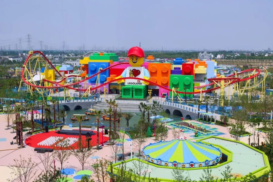 上海乐高乐园一日票及酒店今日开售,开园首日标准票549元 上海乐高乐园一日票及酒店今日开售,开园首日标准票549元