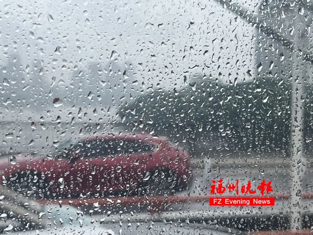 暴雨！大暴雨！福建迎强降雨最强时段！部分列车停运、景区关闭